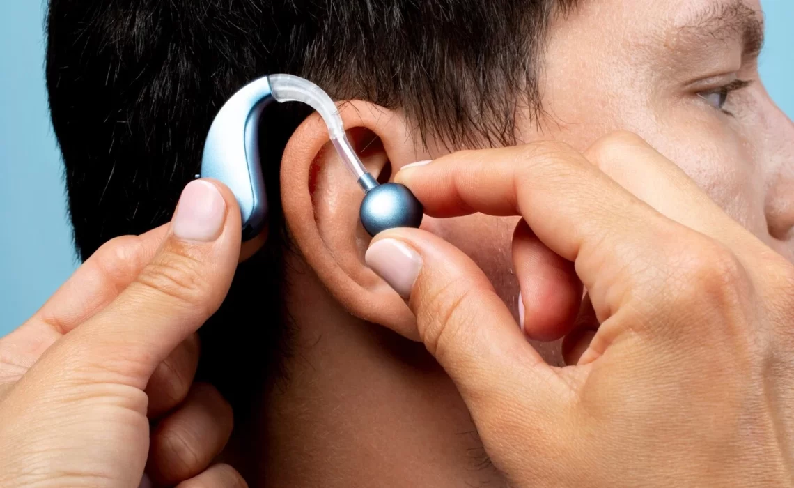 4 Common Mistakes to Avoid When Getting a Hearing Aid Fitting